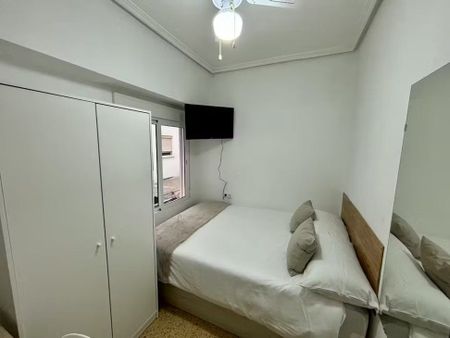 Carrer de lEnginyer José Sirera, Valencia, Valencian Community 46017 - Photo 5