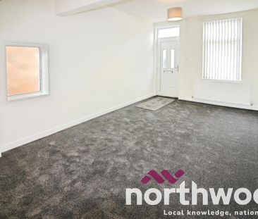 2 bedroom semi-detached house to rent - Photo 2