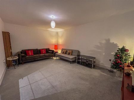 3 bedroom house to rent - Photo 2