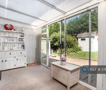 3 bedroom terraced house to rent - Photo 1