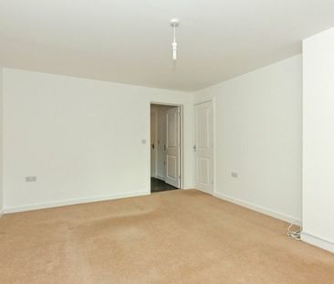 Primrose Avenue, Sittingbourne, ME10 - Photo 3