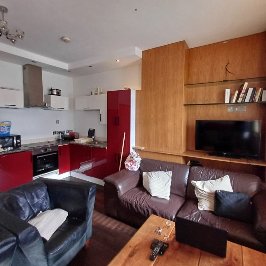 2 Bed Flat, Islington, N5 - Photo 1
