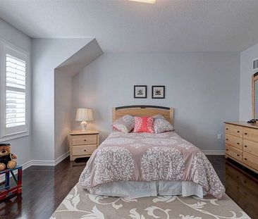 For Lease - 87 Betony Drive, Richmond Hill, Ontario - Photo 1