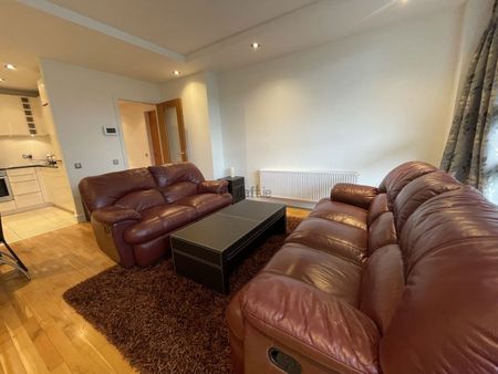 Apartment to rent in Cork, Mardyke - Photo 4