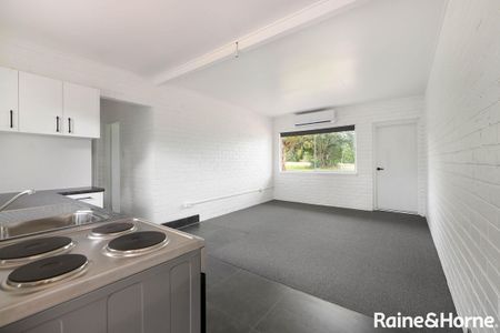 1 BEDROOM UNIT IN SHOAL POINT - Photo 4