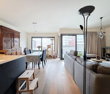 Appartement te huur in Ixelles - Photo 2