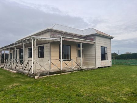 60 Tiwhaiti Road, Hawera, South Taranaki, Taranaki 4610 - Photo 2