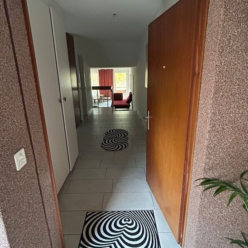 Studio moderne et lumineux avec balcon et accès au jardin | À quelques minutes de la gare centrale de Zurich - Photo 1