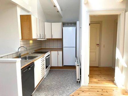 Dejlig 3-værelses lejlighed i attraktivt kvarter - Photo 3