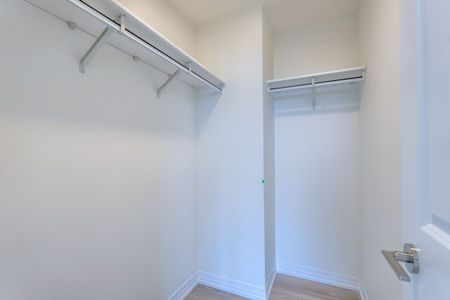 For Lease - 15 Watergarden Drive Unit# 2409, Mississauga, Ontario - Photo 2