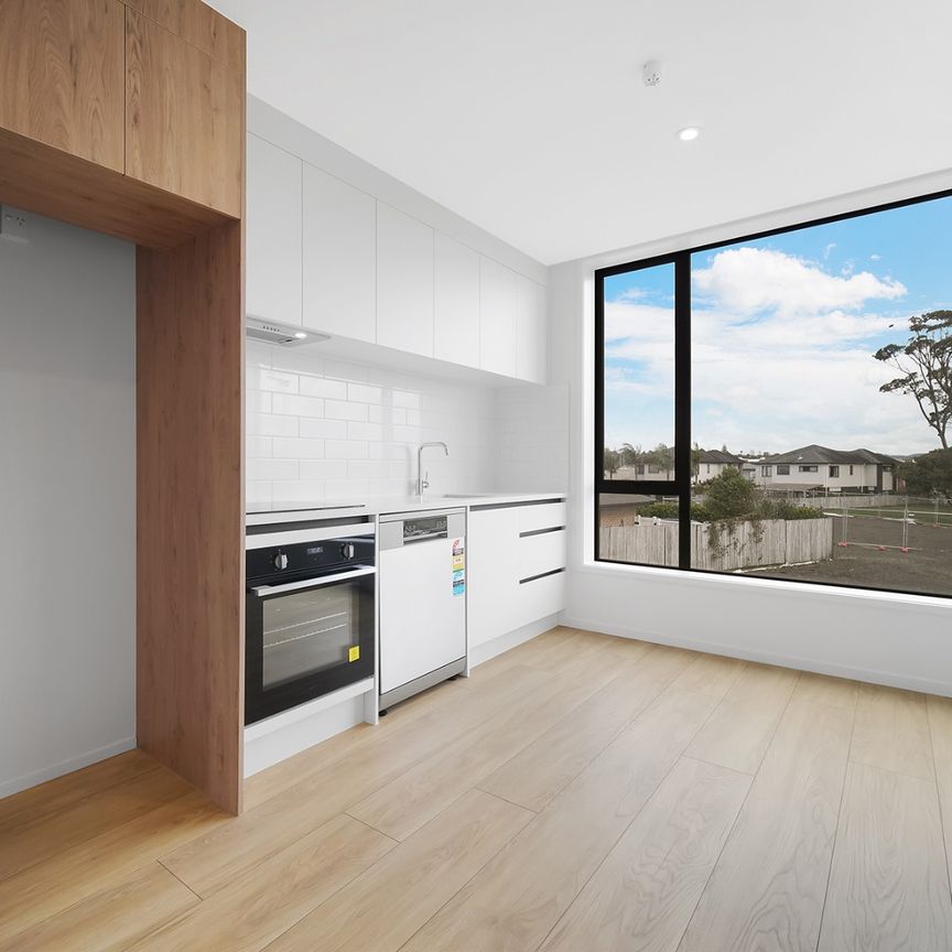 Brand New Townhouse at the heart of Te Atatu South - Photo 1