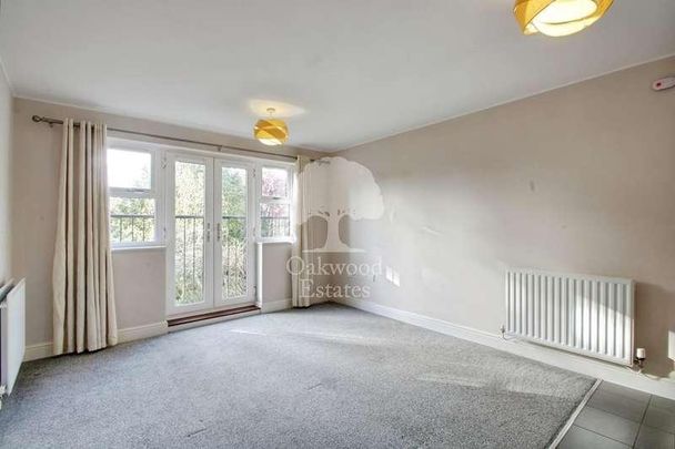 Harvey Road, Langley, SL3 - Photo 1