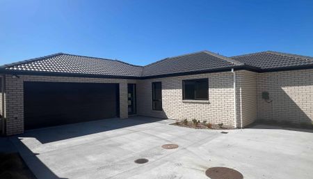 New 4-bedroom for rent!! - Photo 5