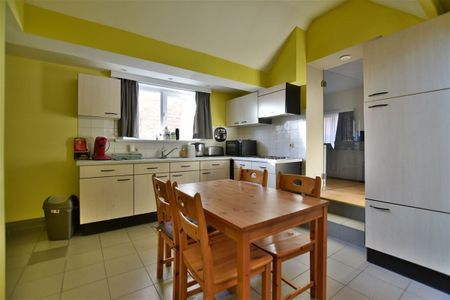 Appartement te huur in Zele - Photo 3