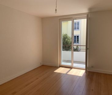 Adorable 2-room apartment next to M2 Grancy stop, in a sought-after... - Photo 5