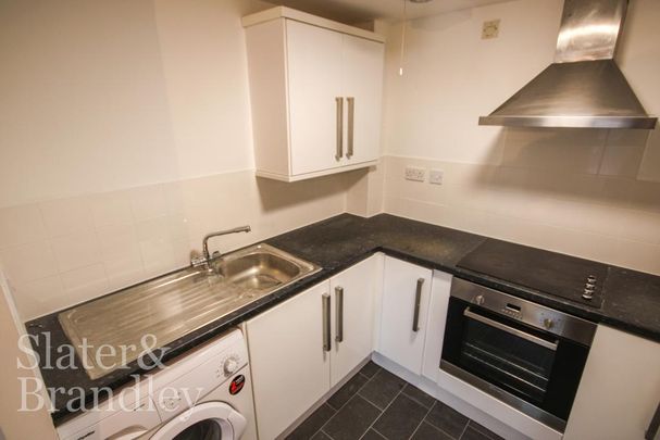 1 bedroom apartment to rent - Photo 1