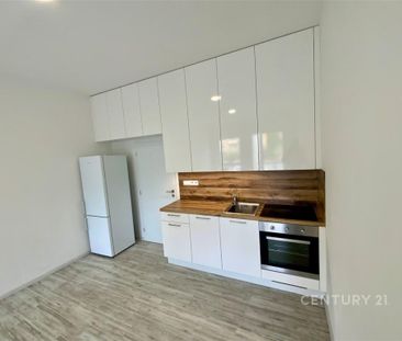Pronájem bytu 1+kk 30 m2 - Фото 2