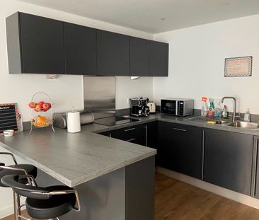 1 Bed Flat, Kingfisher Heights, N17 - Photo 4