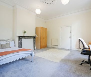 9 Bed Semi-Detached House, Upper Hanover Street, S3 - Photo 4