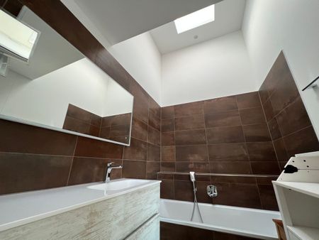 Möblierte Attika - Traumsicht über Zürich bis Uetliberg - neuwertig - Photo 4