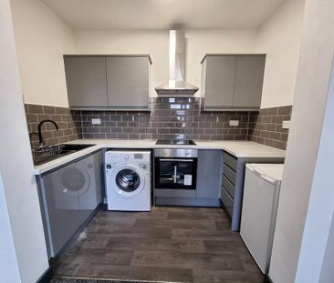 1 bedroom apartment to rent - Photo 4