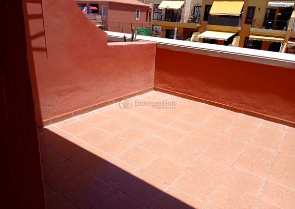 Se alquila en Costa del silencio apartamenti de 2 dormitorios