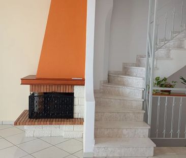Μονοκατοικία για ενοικίαση Ζωοδόχος Πηγή (Βύρωνας) - Photo 6