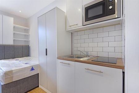 Studio to rent - Photo 4