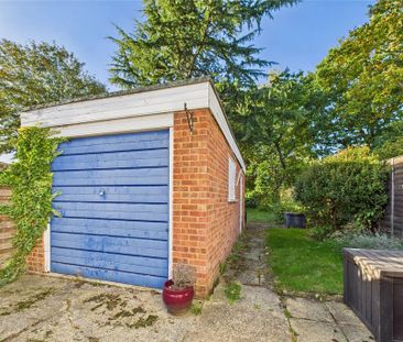 2 bedroom semi-detached house to rent - Photo 2