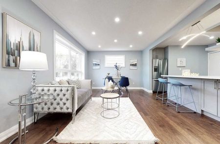 For Lease - 101 Cartier Crescent, Richmond Hill, Ontario - Photo 2