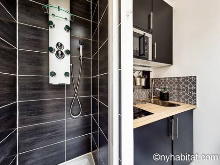 Logement à Paris, Location meublée - Photo 2