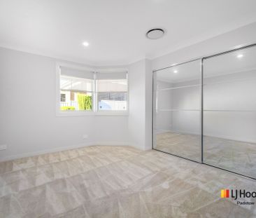 Stylishly Renovated Villa in the Heart of Padstow - Photo 1