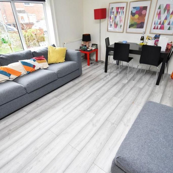 5 bedroom house to rent - Photo 1