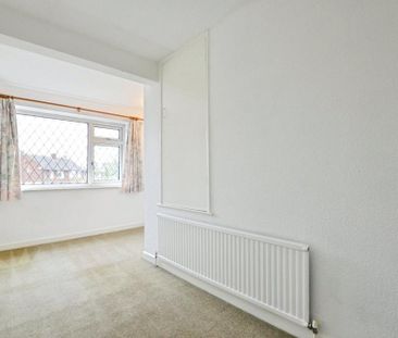 3 bedroom detached house to rent - Photo 4