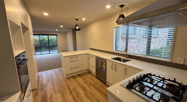 Modern Family Living in Sought-After Albany - Photo 1