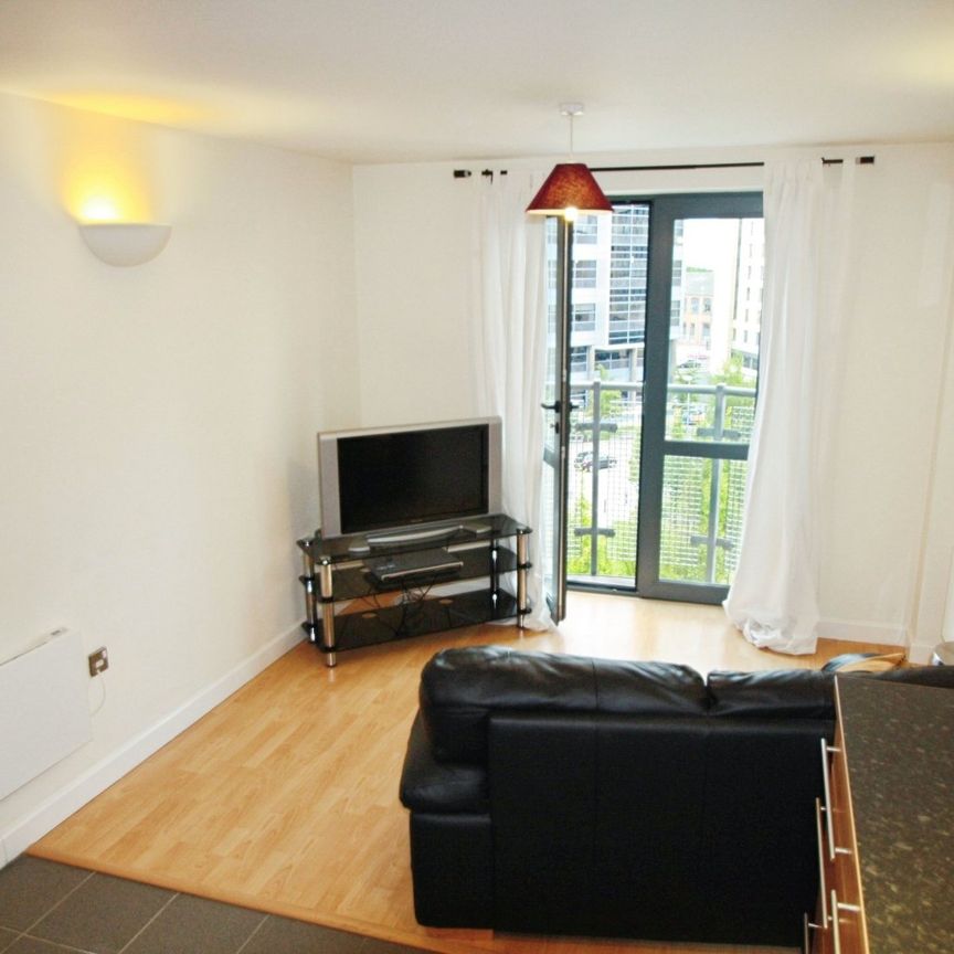 1 bedroom apartment to rent - Photo 1