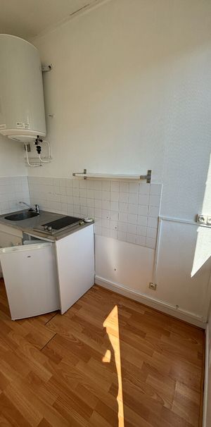 Location Appartement 1 pièce 23m² - Photo 1