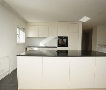Grosszügige 6.5-Zimmer-Wohnung auf zwei Stockwerken! - Foto 3