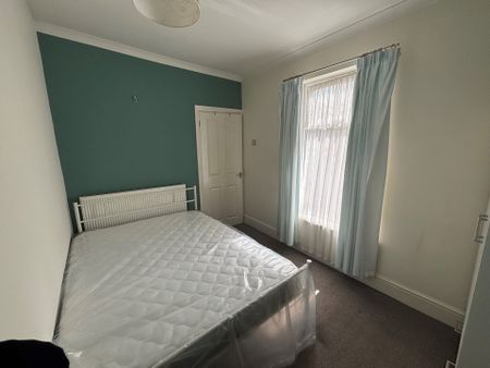 OliveStreet, DERBY - Photo 5
