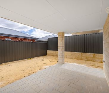 Great Size Family Home with Theatre Room @ $750 Per Week - Photo 5