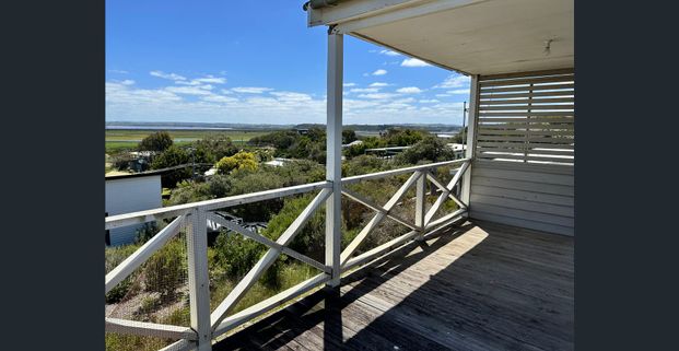 Charming 3-Bedroom Home with Inlet Views in Venus Bay - Photo 1