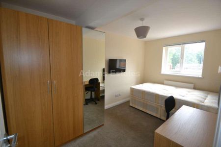 5 bedroom terraced house to rent - Photo 3