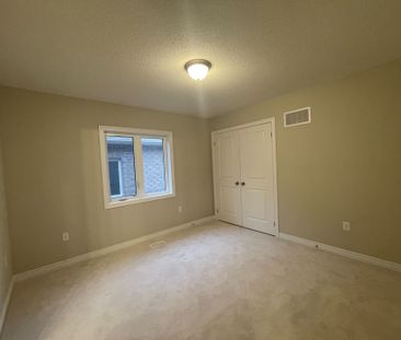 For Lease - 7 Junior Road Unit# Upper Lvl, Brampton, Ontario - Photo 5