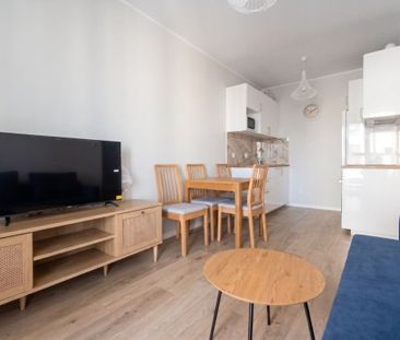 Zobacz>>>2-pokojowe mieszkanie przy stacji PKP 33.2 m² - Photo 2