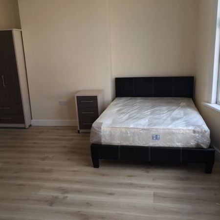 Studio Flat, Sydenham Road, SE26 - Photo 4