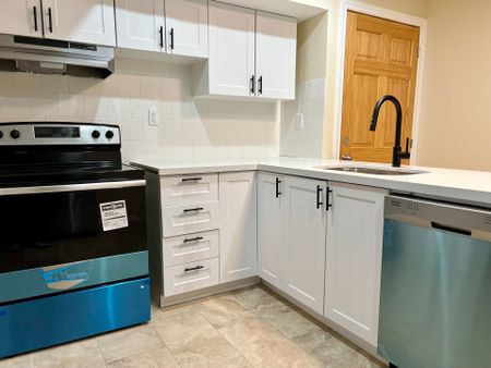 For Lease - 149 Dance Act Avenue Unit# Lower, Oshawa, Ontario - Photo 3