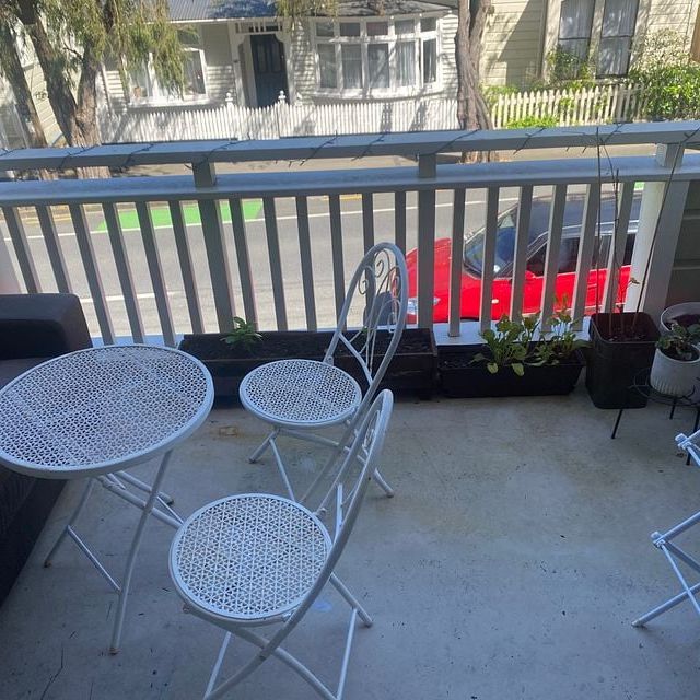 Stylish 4-Bedroom Home in the Heart of Aro Valley - Photo 1