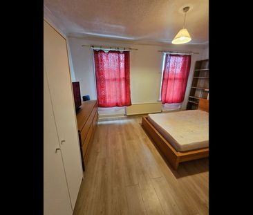 Room in a Shared House, Scales Road, N17 - Photo 3