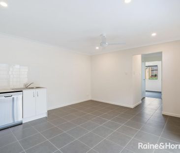 2/13 McGlinchey Crescent, Thornton, NSW 2322 - Photo 1