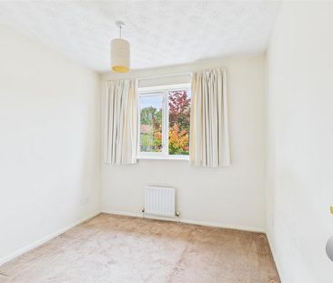 4 bedroom detached house to rent - Photo 4